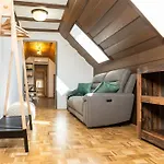 Apartmaji Lipa Apartment *