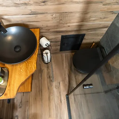 Apartmaji Lipa דירה