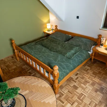 Apartmaji Lipa Apartment