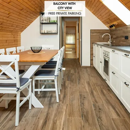 Apartmaji Lipa דירה